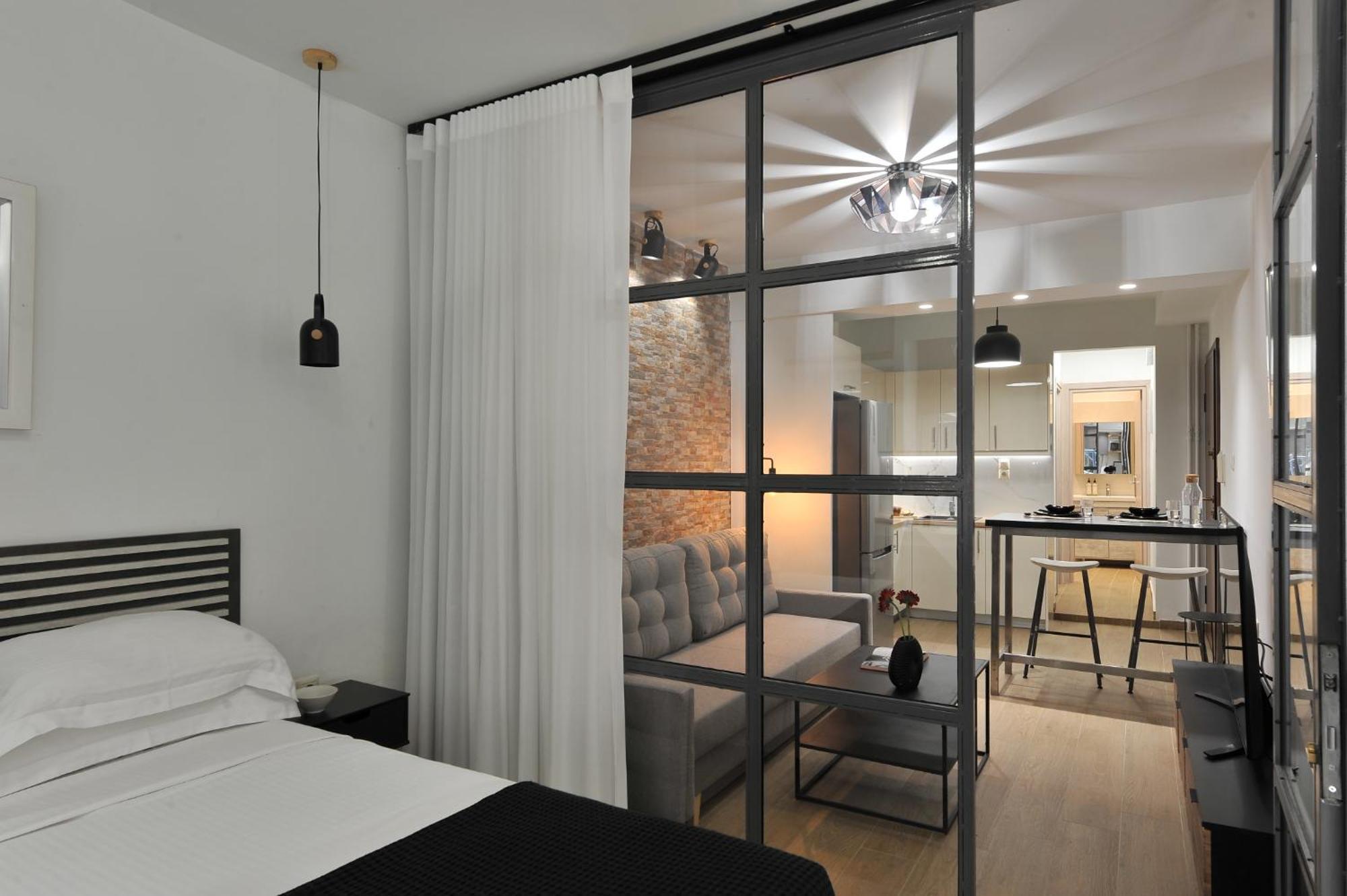 Alter Ego Apartment *